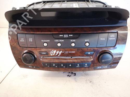 Used Radio Radio HONDA FR-V (BE) 2.2 i CTDi (BE5) (140 hp) 35301076 35301076
