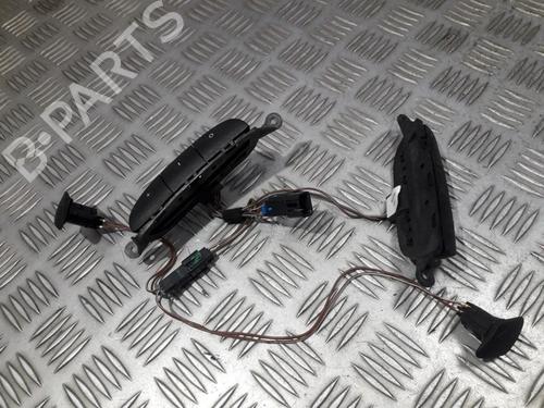 Used Steering wheel controls Steering wheel controls OPEL ASTRA G Hatchback (T98) 1.7 CDTI (F08, F48) (80 hp) 35716348 35716348