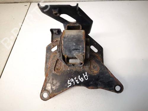 Used Engine mount Engine mount TOYOTA YARIS (_P9_) 1.3 4WD (NCP95) (87 hp) 32956668 32956668