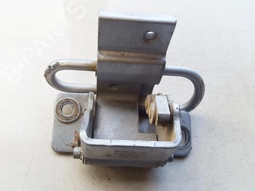 hingedoor-check-strap-audi-a4-b5-8d2-1994-1995-1996-1997-1998-1999-2000-2001-33517363 main image