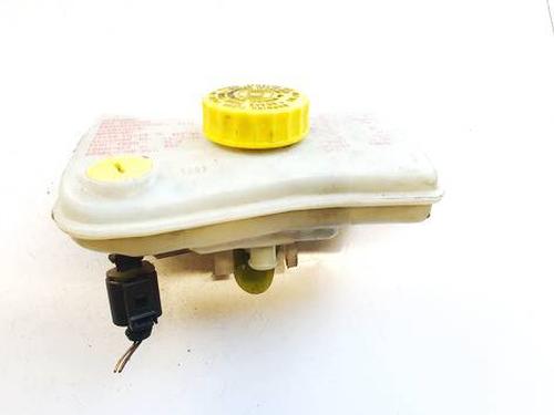 Used Brake fluid reservoir Brake fluid reservoir AUDI A6 C6 (4F2) 3.0 TDI quattro (233 hp) 40519738 40519738