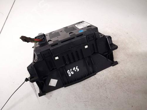 fuse-box-opel-astra-h-a04-2004-2005-2006-2007-2008-2009-2010-2011-2012-2013-2014-32924493 main image