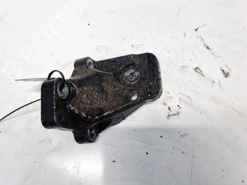 Used Support Support VOLVO S60 I (384) D5 (163 hp) 32531102 32531102