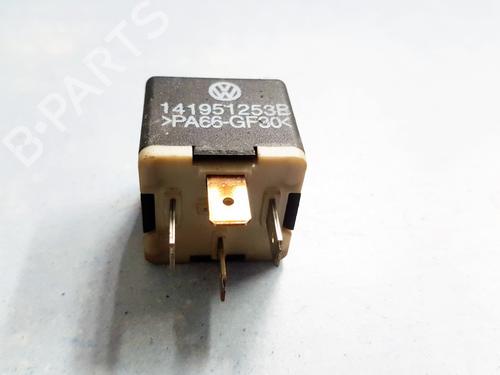 Used Electronic sensor Electronic sensor VW POLO IV (9N_, 9A_) 1.9 SDI (64 hp) 33106233 33106233