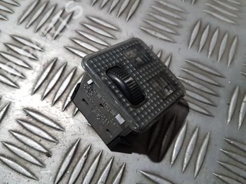 interior-roof-light-peugeot-partner-mpv-5_-g_-1996-35701529 main image