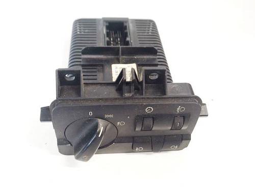 Used Switch Switch AUDI A6 C5 (4B2, 4B4) 2.5 TDI (150 hp) 34787557 34787557