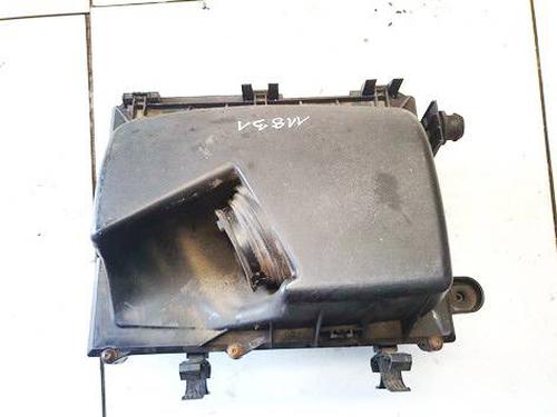 Used Air filter box Air filter box OPEL VECTRA C (Z02) 1.9 CDTI (F69) (120 hp) 40244777 40244777