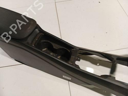 Armrest / Center console VOLVO V40 Hatchback (525) D2 | BP37505080I20 - Image 3