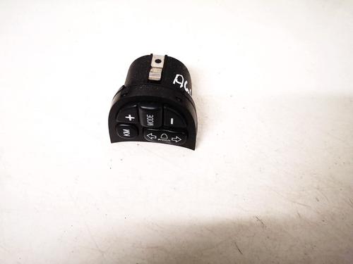 Used Steering wheel controls Steering wheel controls 35557390 35557390
