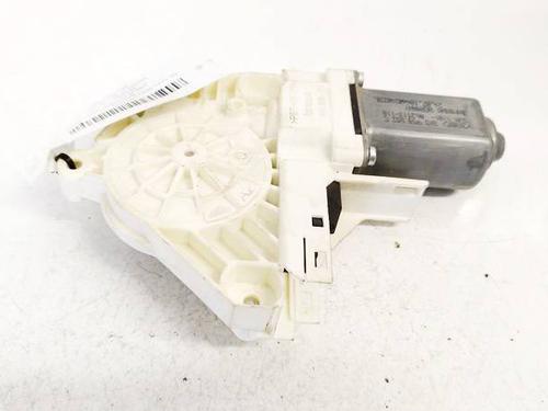 Used Right front window motor Right front window motor 37063608 37063608