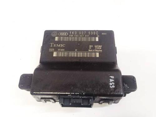 Used Electronic module Electronic module VW GOLF V (1K1) 1.9 TDI (105 hp) 32605588 32605588