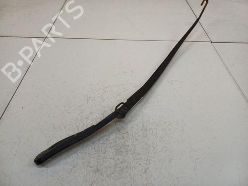 Used Front windshield wiper arm Front windshield wiper arm 37253920 37253920