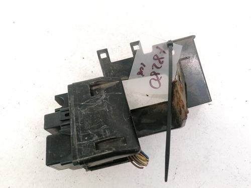 Used Fuse box Fuse box SUBARU FORESTER (SG_) 2.0 X AWD (SG5) (158 hp) 32915261 32915261