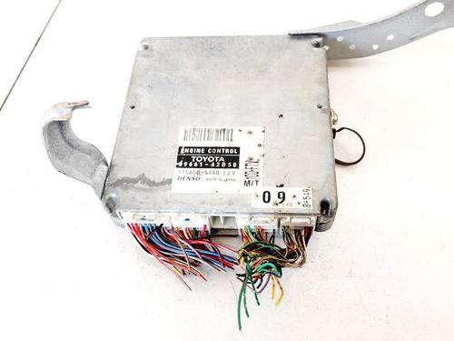 Used Engine control unit (ECU) Engine control unit (ECU) TOYOTA PRIUS Liftback (_W2_) 1.5 Hybrid (NHW20_, NHW20R) (112 hp) 32948052 32948052