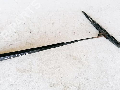 front-windshield-wiper-arm-toyota-corolla-verso-_e12_-2001-2002-2003-2004-2005-2006-2007-33079355 main image