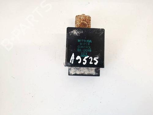 Used Electronic module SUBARU LEGACY III (BE) 2.0 AWD (BE5) (125 hp) 32960753