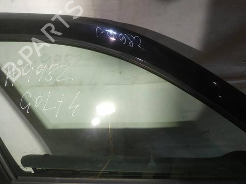 Used Front right door window Front right door window 35137008 35137008