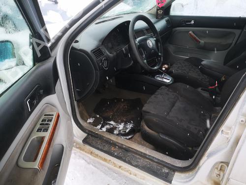 Engine mount VW BORA I (1J2) 1.9 TDI | BP32608247M89