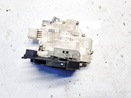 Front left lock VW PASSAT B7 (362) 2.0 TDI | BP35311526C98 - Image 3
