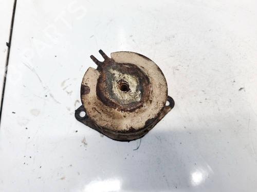 Used Engine mount Engine mount VW GOLF III (1H1) 1.9 TDI (90 hp) 32566670 32566670