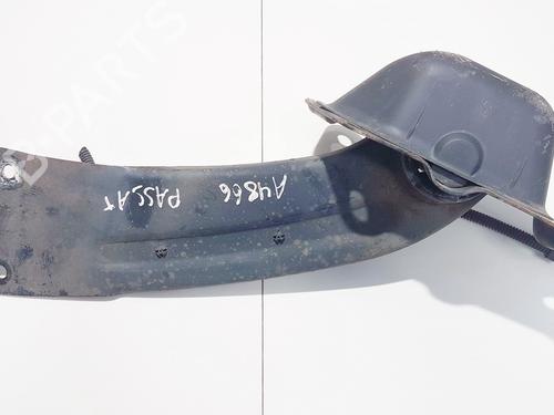 Used Right rear suspension arm Right rear suspension arm 35611710 35611710