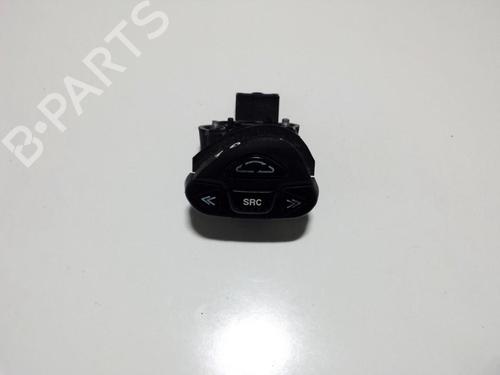 steering-wheel-controls-nissan-almera-ii-hatchback-n16-2000-35709860 main image
