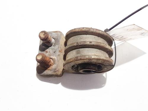 Used Engine mount Engine mount VOLVO S80 I (184) 2.9 (204 hp) 32893951 32893951