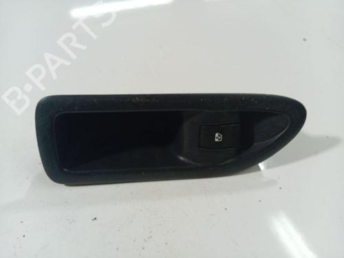 Used Switch Switch RENAULT LAGUNA II (BG0/1_) 1.9 dCi (107 hp) 40519608 40519608