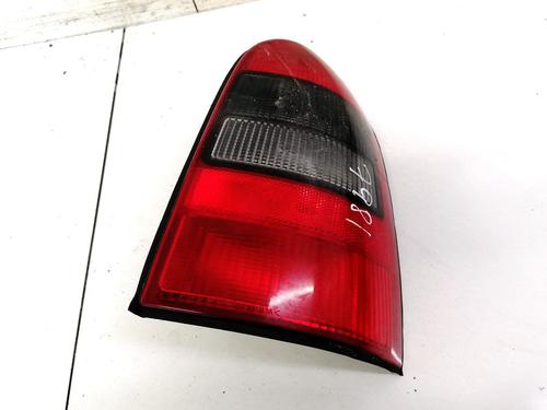 Feu arrière droit Feu arrière droit OPEL VECTRA B (J96) 1.8 i 16V (F19) (116 hp) 35436976 35436976