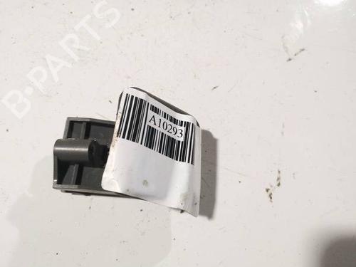 Used Interior handle Interior handle CHEVROLET LACETTI (J200) 2.0 D (121 hp) 35023768 35023768