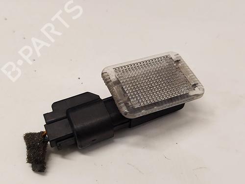 Luz interior Luz interior VOLVO S40 II (544) 2.0 D (136 hp) 37278833 37278833