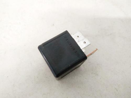 Used Electronic sensor Electronic sensor VOLVO S80 I (184) 2.4 (170 hp) 32875479 32875479