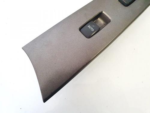 switch-lexus-is-ii-_e2_-2005-2006-2007-2008-2009-2010-2011-2012-2013-32898476 main image