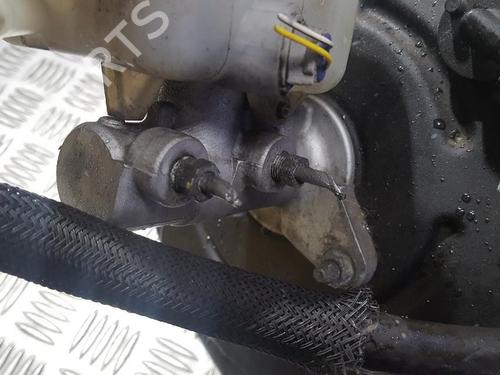 Used Brake master cylinder Brake master cylinder TOYOTA RAV 4 III (_A3_) 2.2 D 4WD (ALA30_, ALA30R) (136 hp) 35708699 35708699