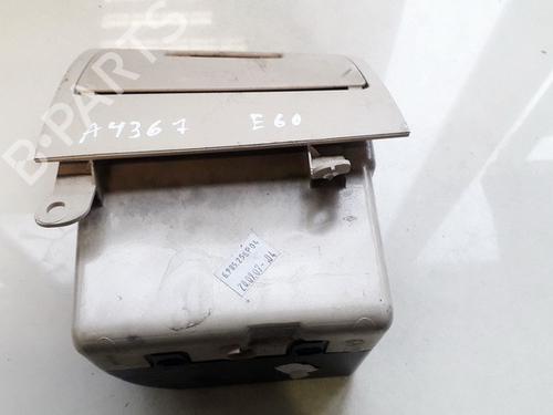 Used Glove box Glove box BMW 5 (E60) 525 d (197 hp) 35866190 35866190