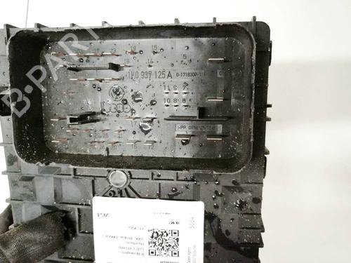 Fuse box RENAULT MEGANE III Hatchback (BZ0/1_, B3_) 1.5 dCi (BZ09, BZ0D, BZ1W, BZ29, BZ14) | BP32627782E1 - Image 3