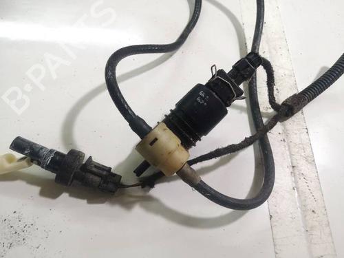 washer-pump-vw-passat-b7-362-2010-2011-2012-2013-2014-2015-2016-34836877 main image