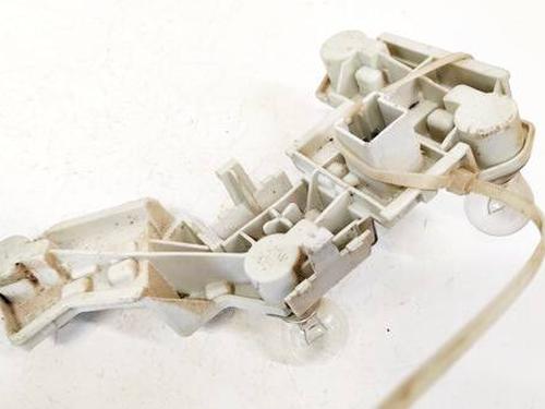 lamp-holder-volvo-v50-545-2003-2004-2005-2006-2007-2008-2009-2010-2011-2012-35273577 main image