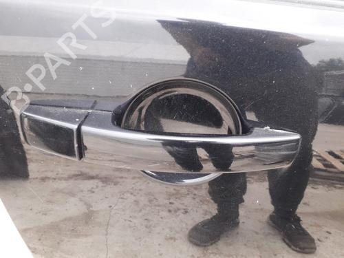 front-right-exterior-door-handle-land-rover-discovery-iii-l319-2004-2005-2006-2007-2008-2009-35589643 main image