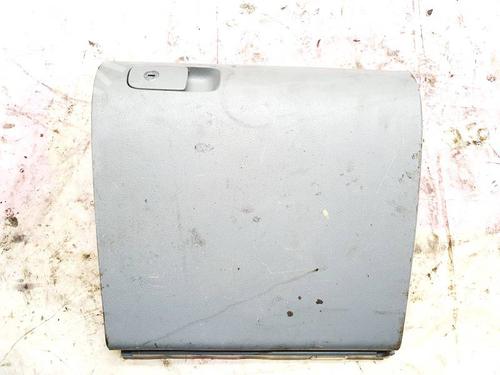 Used Glove box Glove box VW GOLF PLUS V (5M1, 521) 1.6 FSI (115 hp) 35346786 35346786