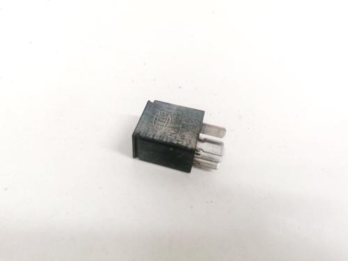 Used Electronic sensor Electronic sensor VOLVO S80 I (184) 2.5 TDI (140 hp) 33085272 33085272