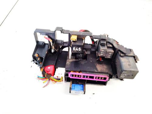 Used Fuse box Fuse box AUDI A4 B8 (8K2) 2.0 TDI (143 hp) 35971325 35971325