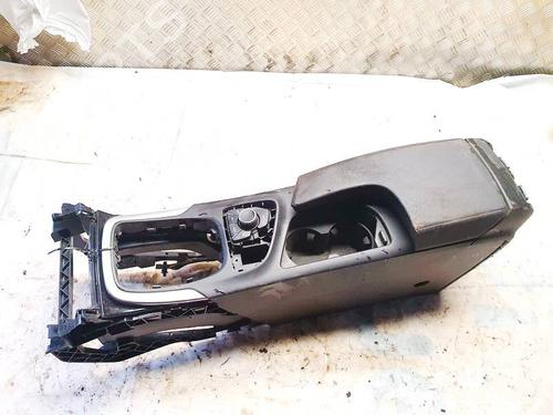 Used Armrest / Center console Armrest / Center console 35213073 35213073