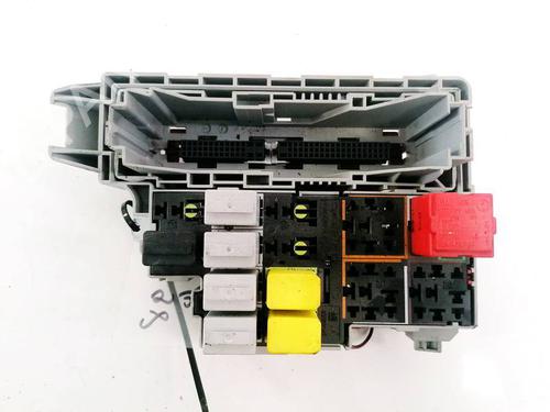 Used Fuse box Fuse box OPEL MERIVA A MPV (X03) 1.7 CDTI (E75) (100 hp) 32918879 32918879