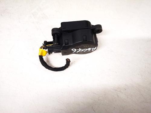 Used Electronic module Electronic module FORD MONDEO III (B5Y) 2.0 16V TDDi / TDCi (115 hp) 33089064 33089064