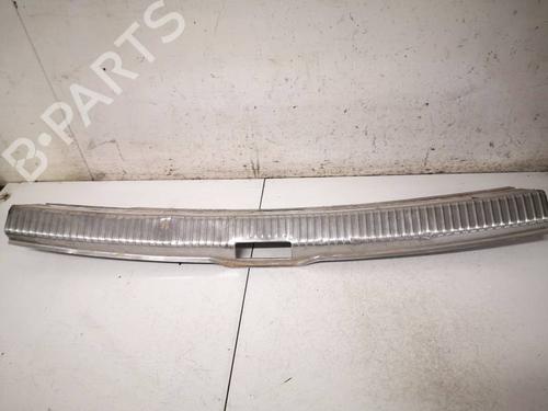 Used Step Step VW BORA I (1J2) 1.9 TDI (130 hp) 40028592 40028592
