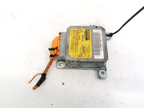 Used ECU airbags ECU airbags CITROËN XANTIA (X1_, X2_) 2.0 HDI 109 (109 hp) 32913356 32913356