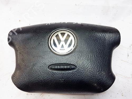 driver-airbag-vw-passat-b5-variant-3b5-1997-1998-1999-2000-2001-33099762 main image