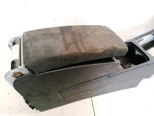 Used Armrest / Center console Armrest / Center console 35505899 35505899