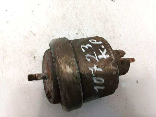 Used Engine mount Engine mount OPEL VECTRA B (J96) 1.6 i 16V (F19) (100 hp) 32561245 32561245